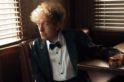 Nghe 'Rough And Rowdy Ways' của Bob Dylan: Muôn hình vạn trạng trong một con người