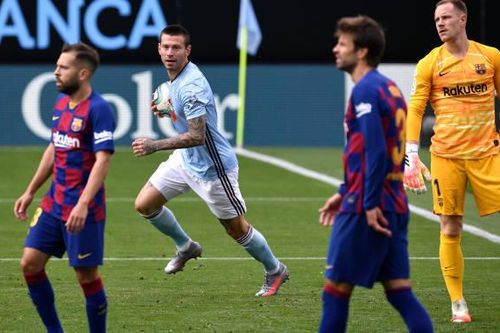 Tuột chiến thắng phút chót, Barca bị Real tạo cách biệt