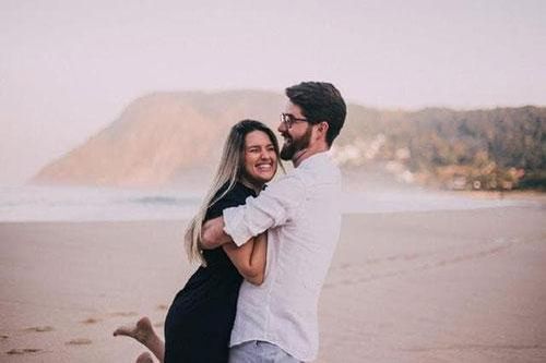 Một người phụ nữ không đáng để yêu, chỉ cần nhìn vào những điểm này