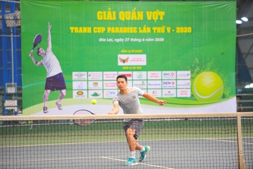 Tổ chức giải tennis Cup Paradise lần thứ V