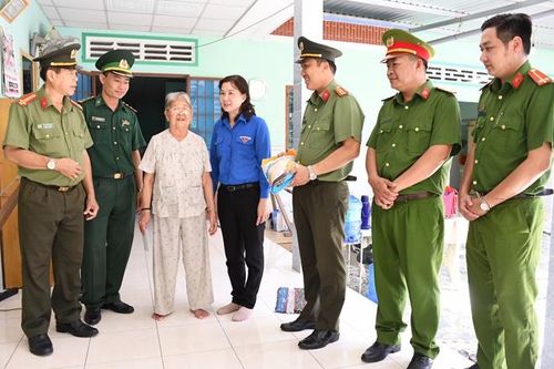 Ra quân chiến dịch 'Hành quân xanh'