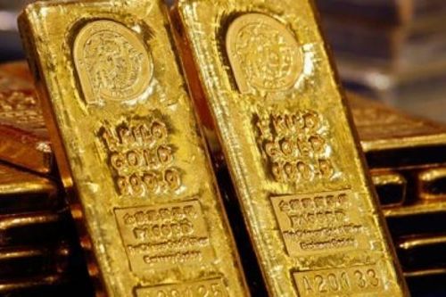 Tăng mạnh, giá vàng tiếp tục phá đỉnh 8 năm