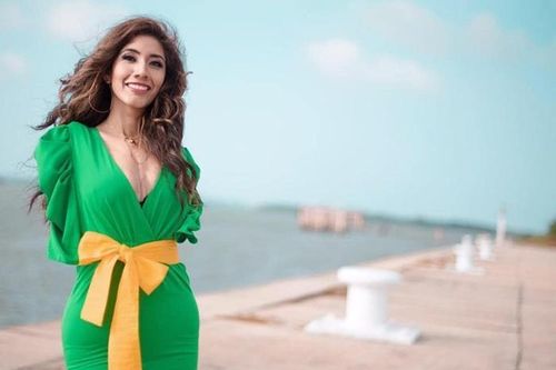 Cô gái cụt 2 tay vào vòng chung kết hoa hậu Mexico