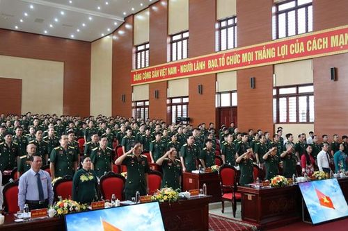 Lãnh đạo quân đội sẽ không được lập công ty trong năm đầu sau nghỉ hưu
