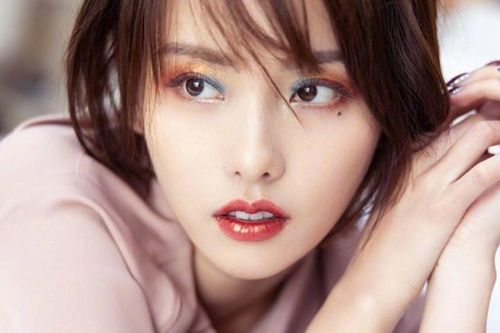 'Nàng thơ của Quỳnh Giao' được chồng tặng mỗi năm trăm tỷ tiền tiêu vặt vì 12 năm 'sạch'