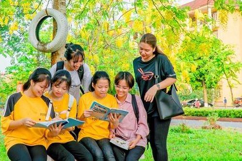 Vai trò then chốt của nhà trường sư phạm trước đổi mới chương trình giáo dục phổ thông
