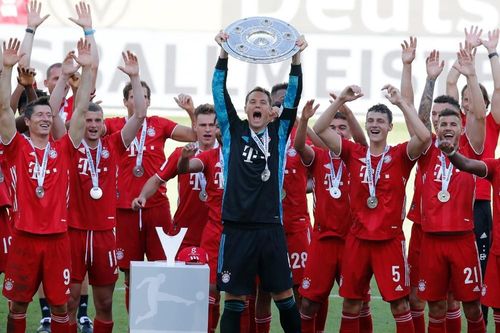 Bundesliga hạ màn: Bayern Munich lập kỳ tích