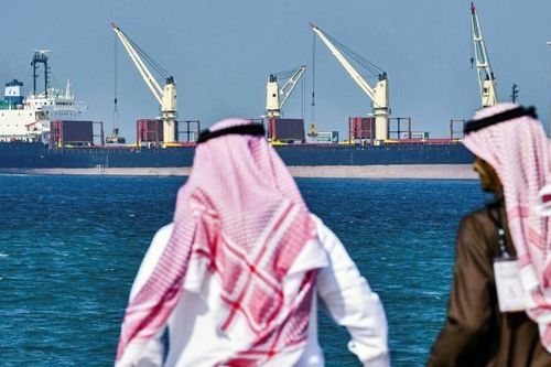 Nhập khẩu dầu của Trung Quốc từ Ả Rập Saudi nhảy lên mức cao kỷ lục
