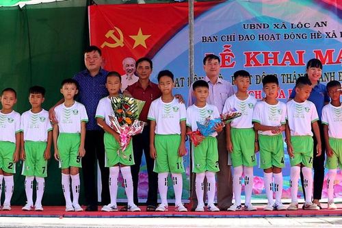 Cần nguồn tài trợ cho U11 Lộc An tham gia Giải bóng đá Nhi đồng toàn quốc