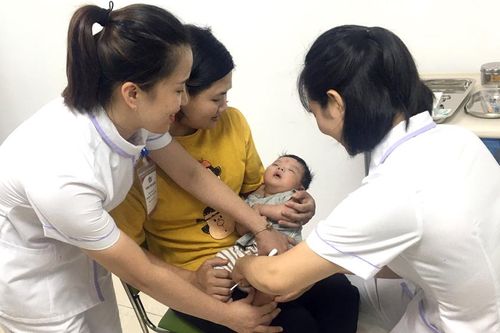 Trung tâm Sản Nhi: Khai trương Đơn vị Tiêm chủng