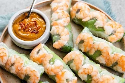 Các bước làm gỏi cuốn thanh mát đãi cả gia đình