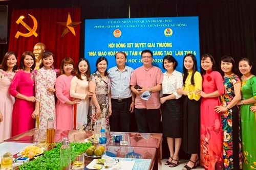 Quận Hoàng Mai: Xét chung khảo giải thưởng 'Nhà giáo Hoàng Mai tâm huyết, sáng tạo' lần thứ 4
