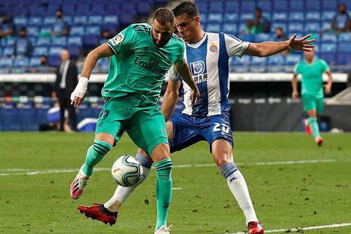 Benzema giật gót kiến tạo điệu nghệ, cộng đồng mạng phát cuồng liên tưởng tới Guti