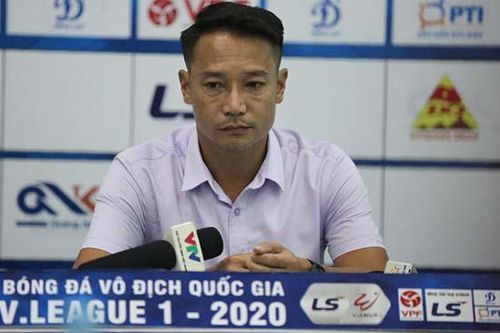 Quảng Nam FC quyết định thay tướng sau trận thua Viettel