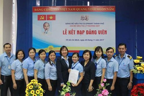Nâng cao vai trò lãnh đạo của tổ chức Đảng trong môi trường kinh doanh