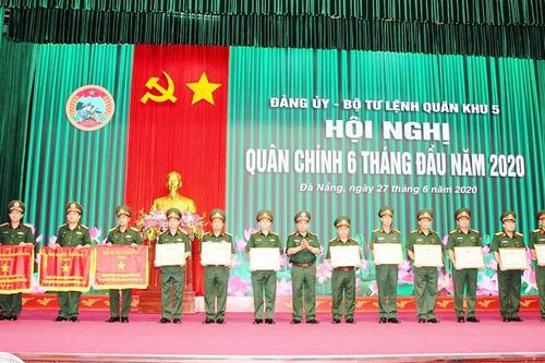 Hội nghị quân chính Quân khu 5