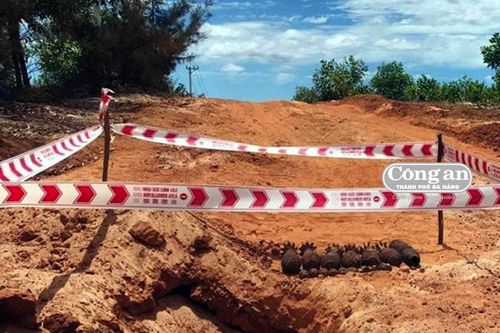 Hầm đạn dưới nền đường