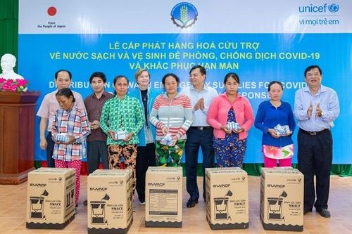 UNICEF chuyển giao hàng cứu trợ đến hơn 100 quốc gia để ứng phó với đại dịch Covid-19