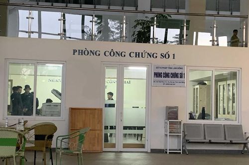 Vợ giám đốc Sở Tư pháp lừa đảo: Người chết vẫn đi điểm chỉ