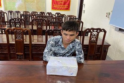 Bắt đối tượng cung cấp thuộc lắc cho quán bar, karaoke
