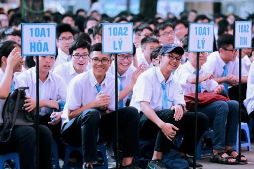 'Không thể yêu cầu rạch ròi về sản phẩm trường chuyên'