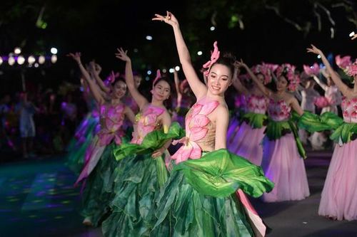 Hơn 3.000 nghệ nhân, nghệ sĩ tham gia lễ hội đường phố
