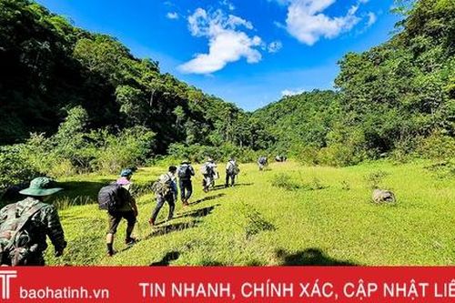 Hành trình vượt hơn 14 km đường rừng khảo sát thác Vũ Môn
