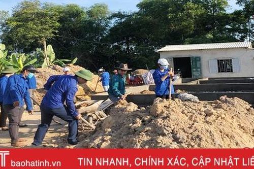 Tuổi trẻ Hà Tĩnh đồng loạt tham gia chiến dịch Thanh niên tình nguyện hè