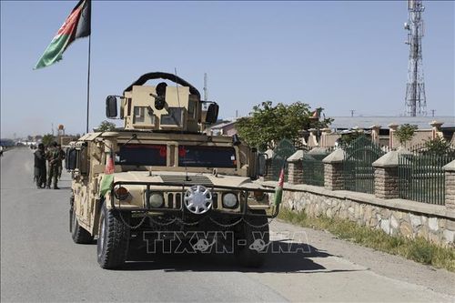 Tấn công bằng súng cối tại miền Nam Afghanistan, hàng chục người thương vong
