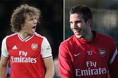 Cựu sao M.U và Arsenal khiến David Luiz 'bẽ mặt'