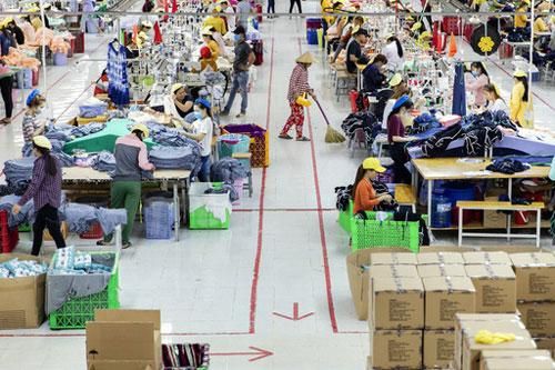 Tăng trưởng GDP 6 tháng cuối năm dự kiến sẽ khả quan hơn nửa đầu năm