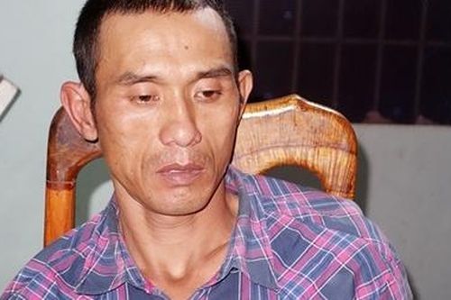 Công an xã 'bắt nóng' tên trộm xe máy 2 tiền án