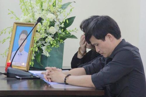 Xe chở rác tông chết nam sinh: Gia đình nạn nhân kiến nghị làm rõ 10 vấn đề