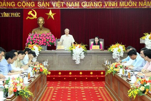Tập trung làm tốt công tác chuẩn bị tổ chức đại hội Đảng cấp huyện và cấp tỉnh