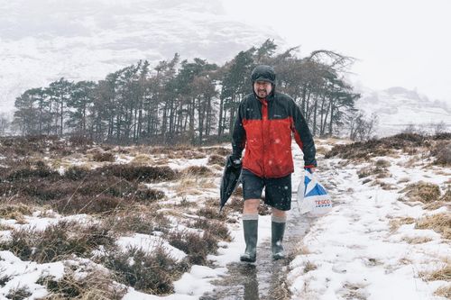 Những người sống một mình giữa núi rừng ở Scotland