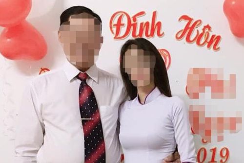 Cho thôi việc thầy giáo đính hôn với học trò cũ