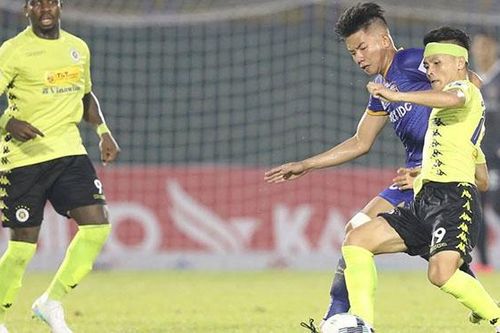 Hà Nội thua vì thiếu may mắn, Quang Hải chấn thương cơ háng