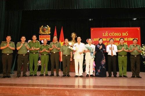 Trao quyết định bổ nhiệm tân Giám đốc Công an tỉnh Thái Nguyên