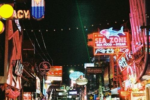 Thái Lan: Tái hoạt động các cơ sở giải trí