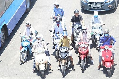 Dự báo thời tiết ngày và đêm nay (30/6): Bắc Bộ và Trung Bộ duy trì nắng nóng gay gắt; chiều tối có mưa rào