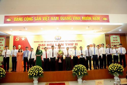 Thông qua kết quả bầu cử Đảng bộ cơ quan Ban Kinh tế trung ương