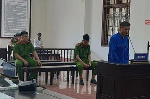 Gã hàng xóm hiếp dâm bé gái 8 tuổi lĩnh án
