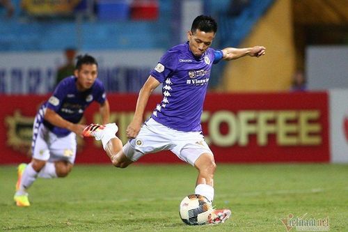 Văn Quyết đá hỏng penalty, Hà Nội thua đau Sài Gòn