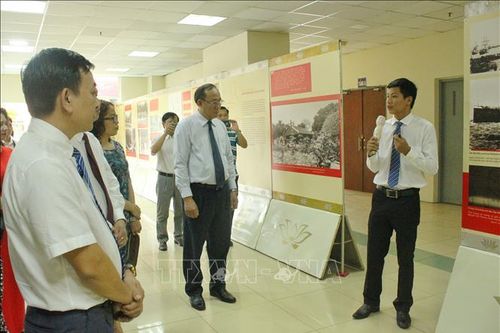 Hơn 200 tư liệu trưng bày tại triển lãm 'Hồ Chí Minh - Những nét phác họa chân dung'