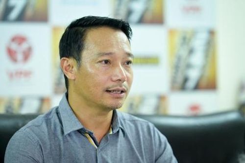 HLV thứ 3 mất ghế