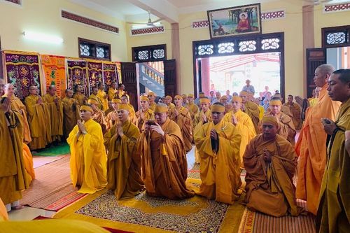 Bình Định : Lễ bách nhật trai tuần cố HT.Thích Đồng Chơn