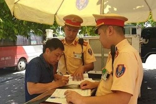 Xử lý hơn 1,8 triệu vi phạm giao thông trong 6 tháng đầu năm