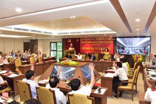 Phát huy truyền thống văn hiến, anh hùng, phấn đấu hoàn thành mục tiêu cả nhiệm kỳ