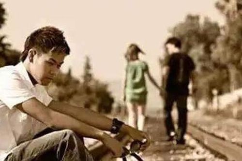 'Tình cũ' của vợ và nỗi ám ảnh của đàn ông