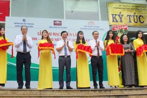 Triển lãm chuyên đề 'Hồ Chí Minh- Những nét phác họa chân dung'